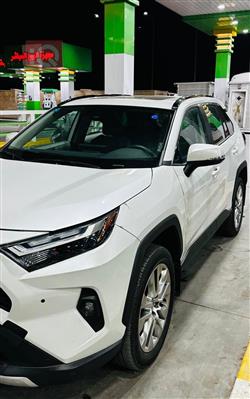 تۆیۆتا ڕاڤ 4